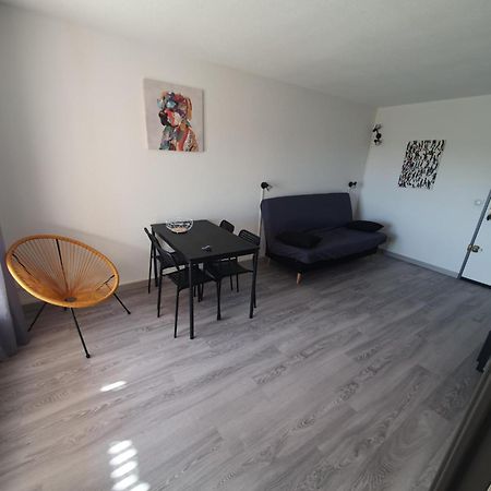 Les Terrasses De La Baronnie Appartement Climatise Avec 1 Chambre Et Piscine Ouverte Du 28 Mai 2025 Au 28 Septembre 2025 勒格罗-迪鲁瓦 外观 照片