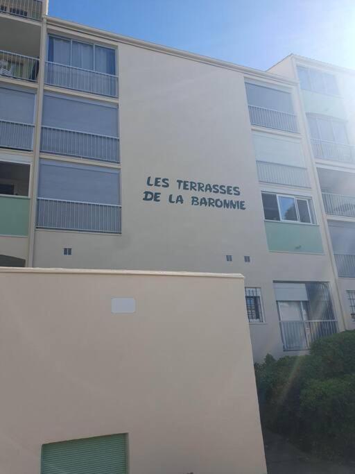 Les Terrasses De La Baronnie Appartement Climatise Avec 1 Chambre Et Piscine Ouverte Du 28 Mai 2025 Au 28 Septembre 2025 勒格罗-迪鲁瓦 外观 照片