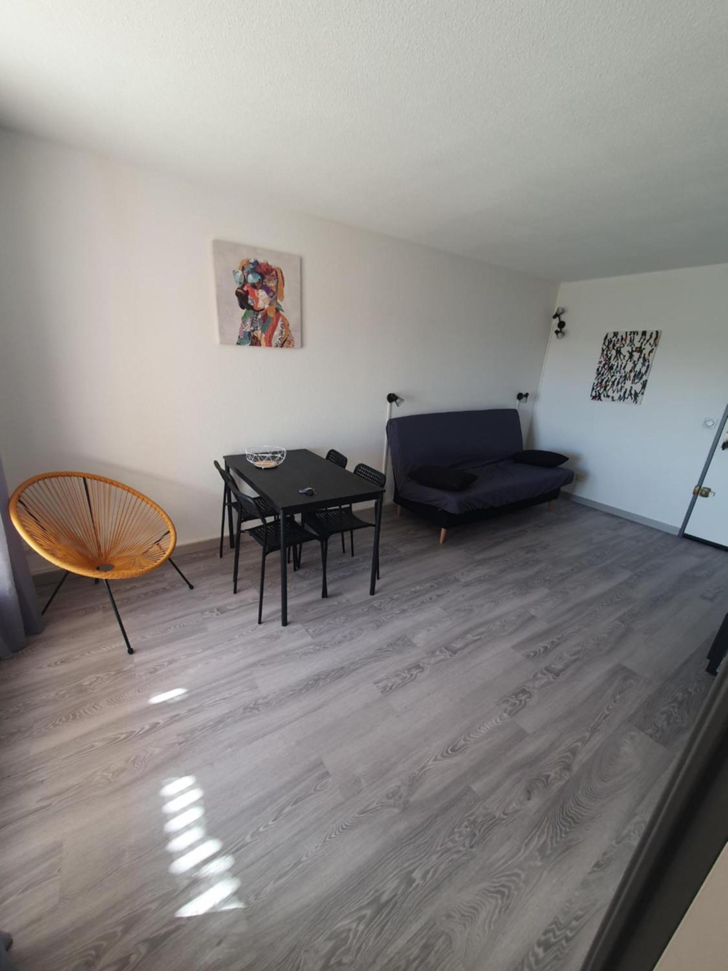 Les Terrasses De La Baronnie Appartement Climatise Avec 1 Chambre Et Piscine Ouverte Du 28 Mai 2025 Au 28 Septembre 2025 勒格罗-迪鲁瓦 外观 照片